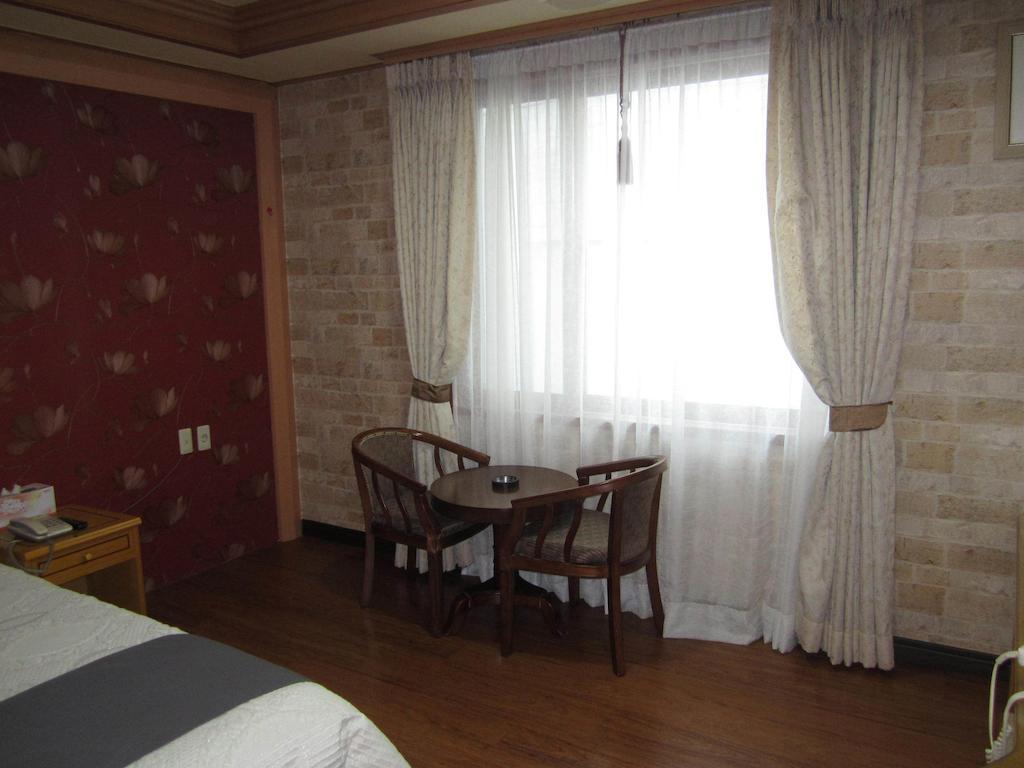 Jeju Olleh Hotel חדר תמונה